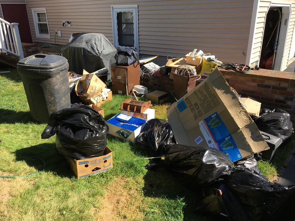 junk & trash cleanout pics | Trash Removal RI Junk Removal S… | Flickr